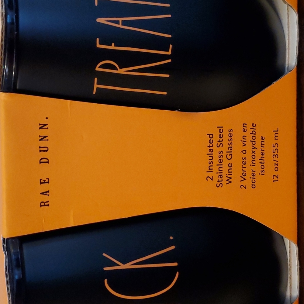 Rae Dunn Set of 2 Insulated Stainless Steel Wine Glasses Trick Treat - Picture 2 of 2